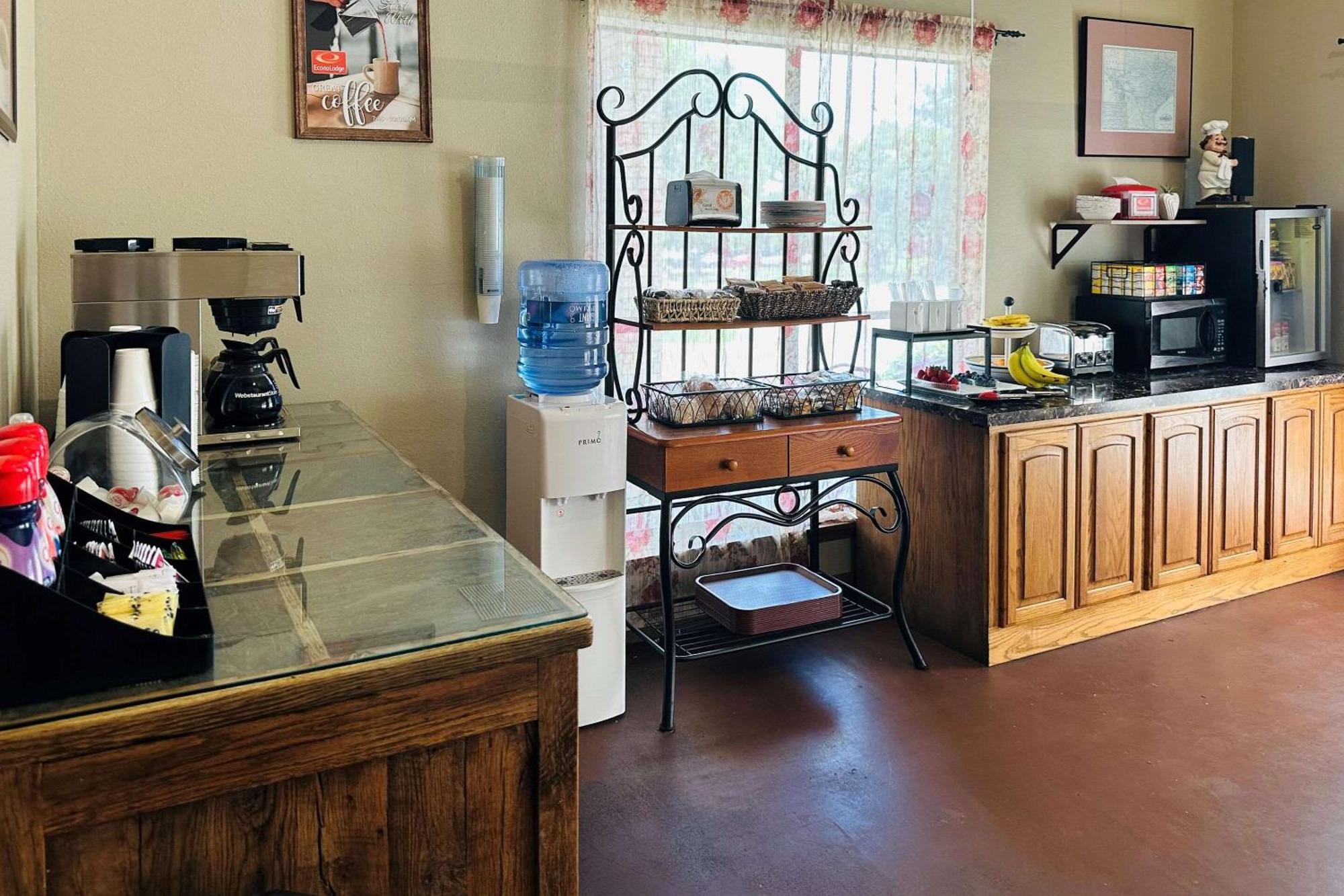 Lodge Econo Fredericksburg